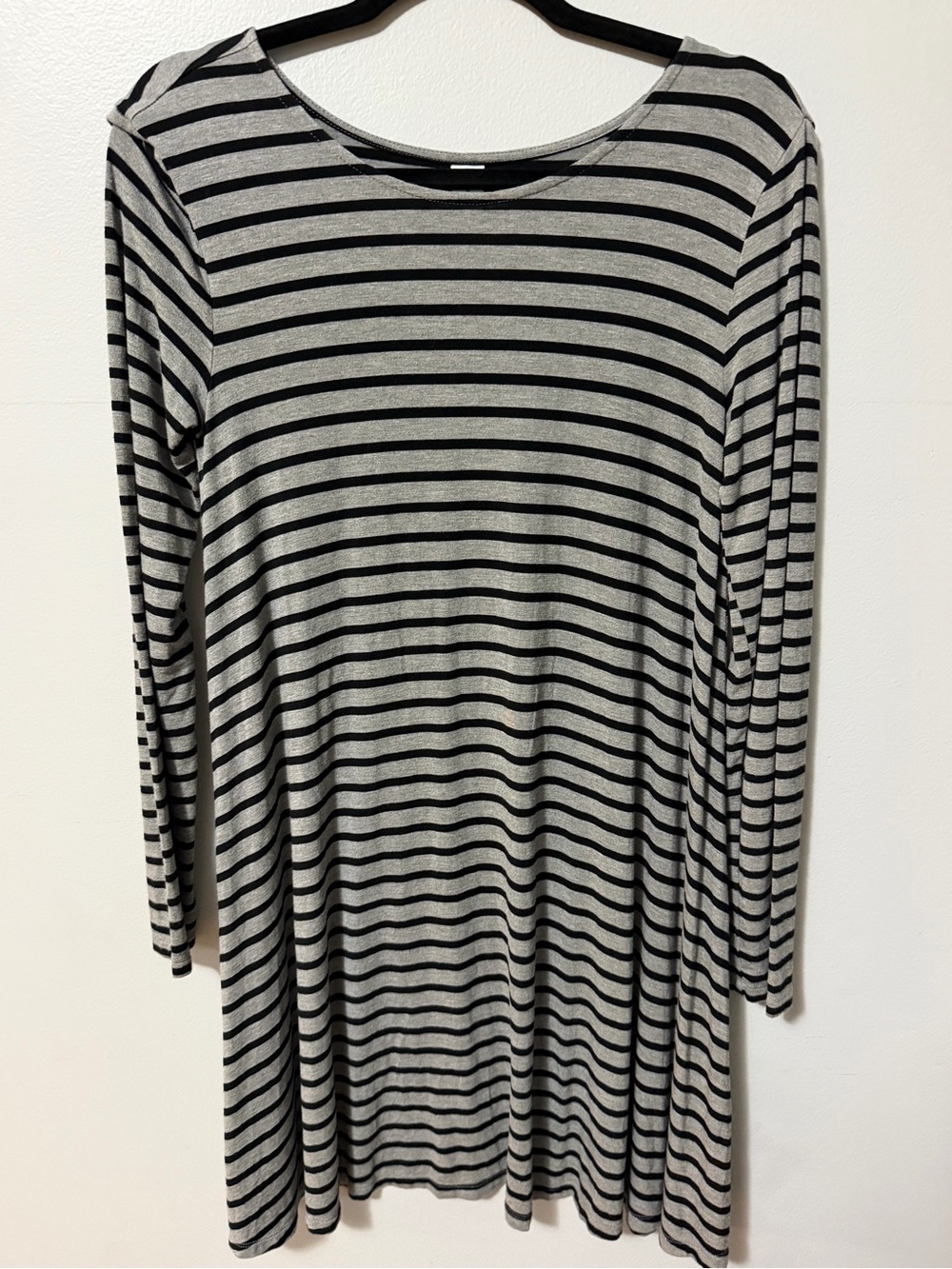 Old Navy Striped Swing Dress Gray Black Long Sleeve Women’s Medium